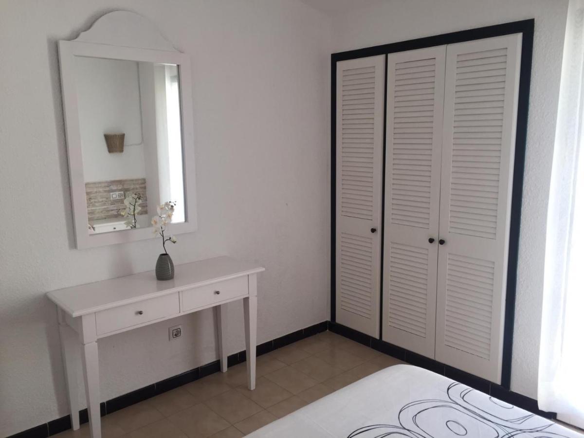 Apartamento 7 Palmeras Ситадела Екстериор снимка