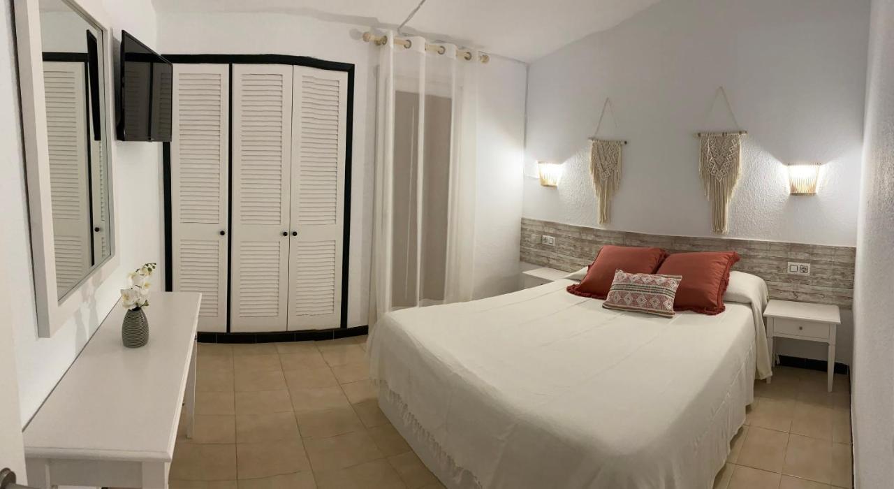 Apartamento 7 Palmeras Ситадела Екстериор снимка